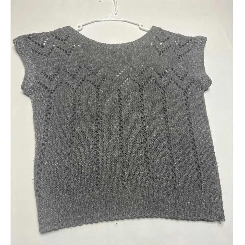 Vintage FaBE Silk & Angora mix, gray vest with a deep V on the back size Large